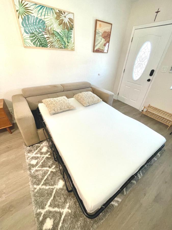 Comfy Bnb W/ King Bed + Work/Travel + Beach 8 Min Hallandale Beach Eksteriør bilde