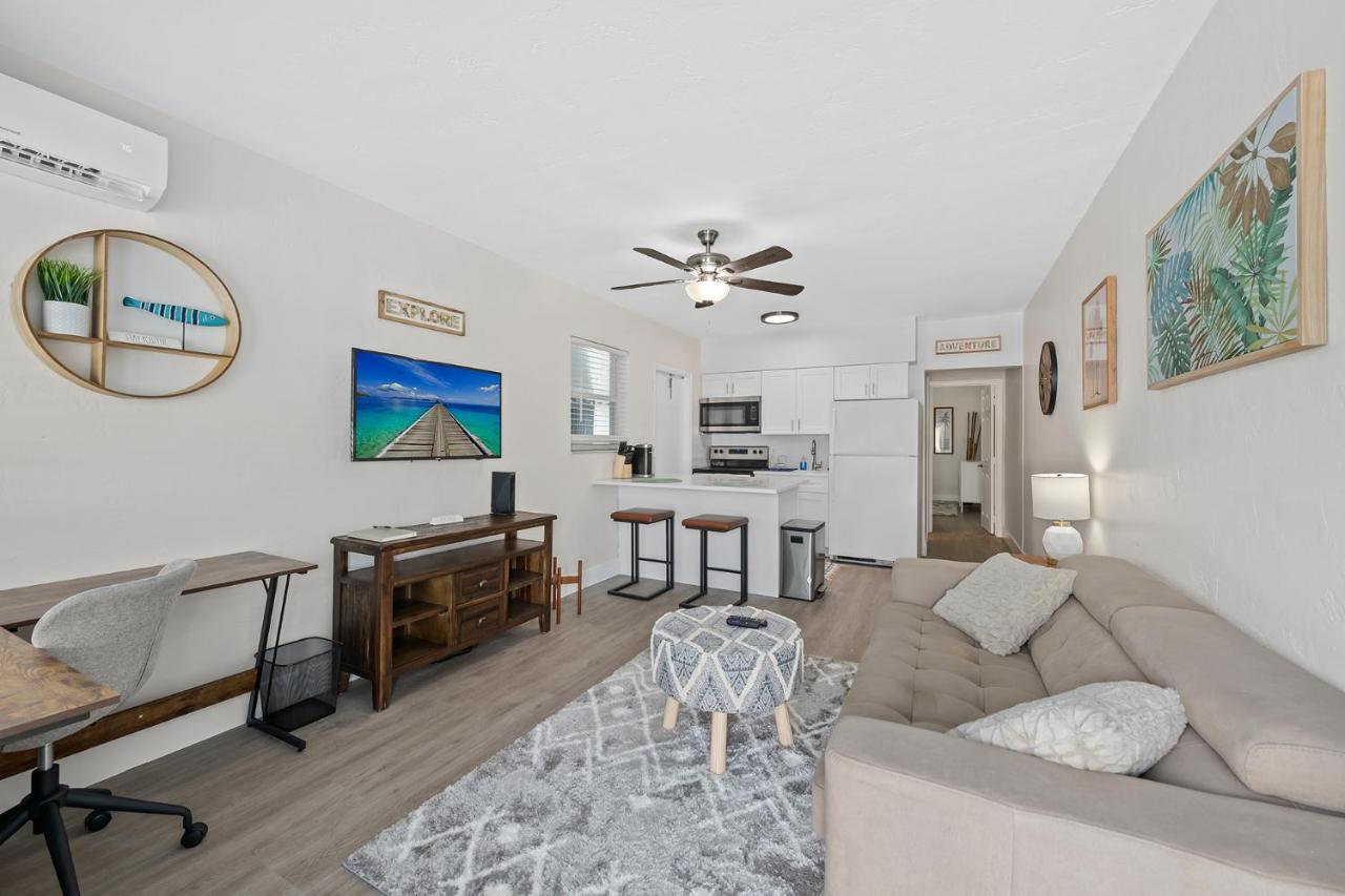 Comfy Bnb W/ King Bed + Work/Travel + Beach 8 Min Hallandale Beach Eksteriør bilde