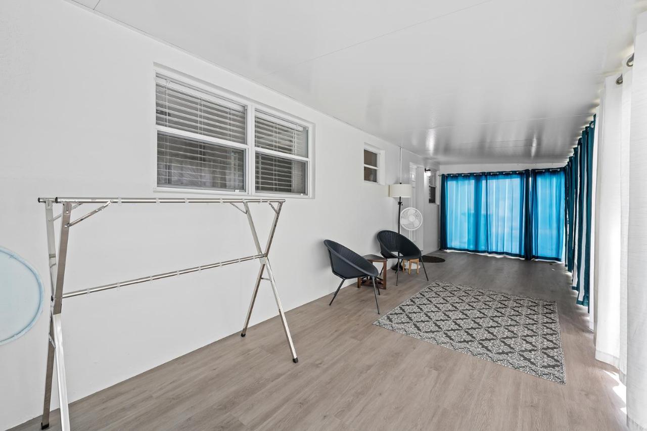 Comfy Bnb W/ King Bed + Work/Travel + Beach 8 Min Hallandale Beach Eksteriør bilde